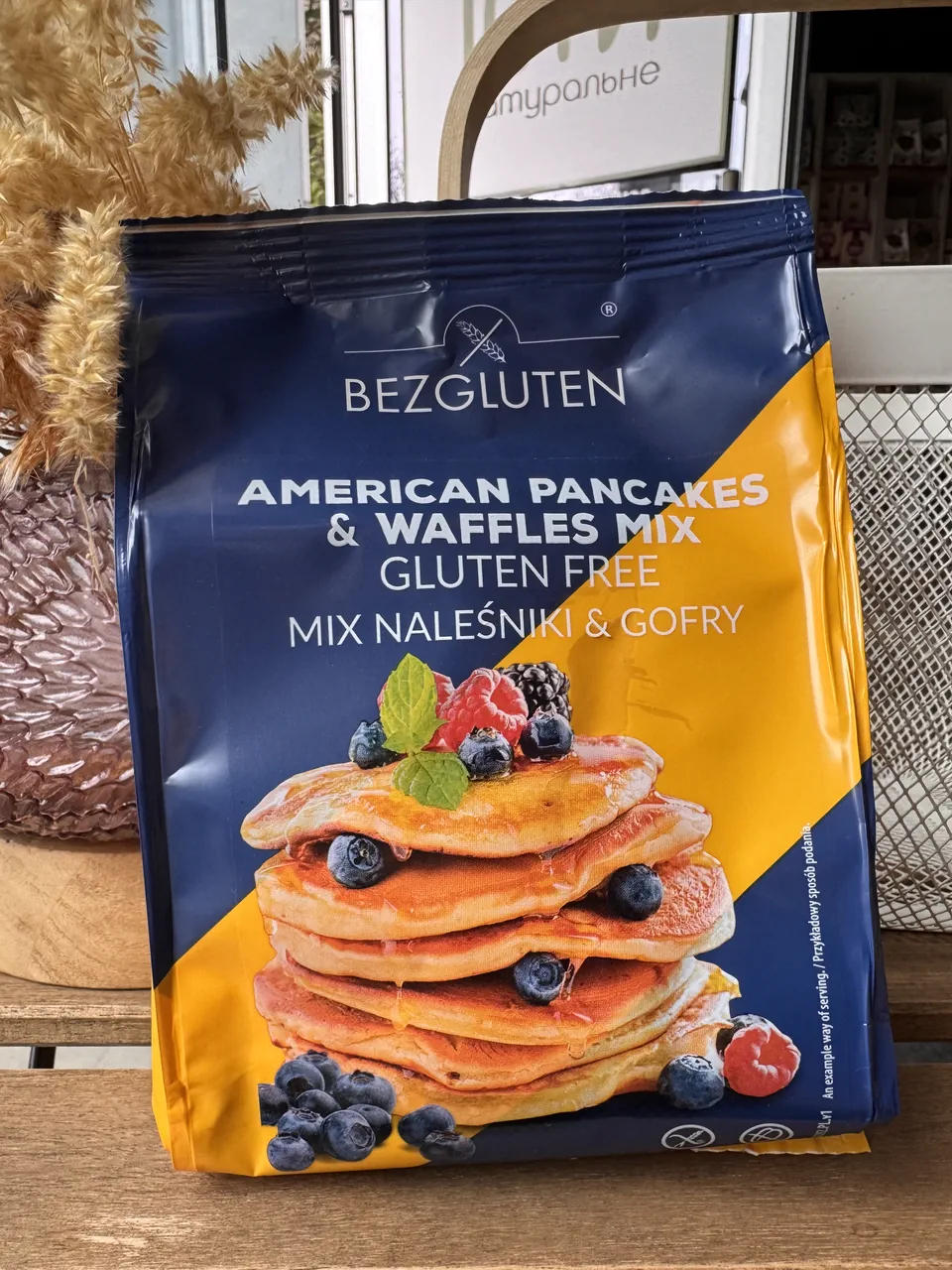 Суміш Bezgluten для приготування панкейків та вафель 300г